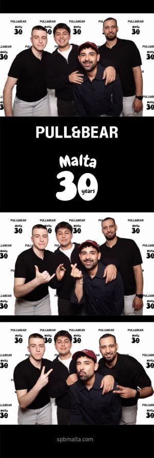 pull-and-bear-malta-30th-anniversary-guests-photo-strip-4 Photo strip of four men posing casually, making hand gestures and smiling in front of the event backdrop.