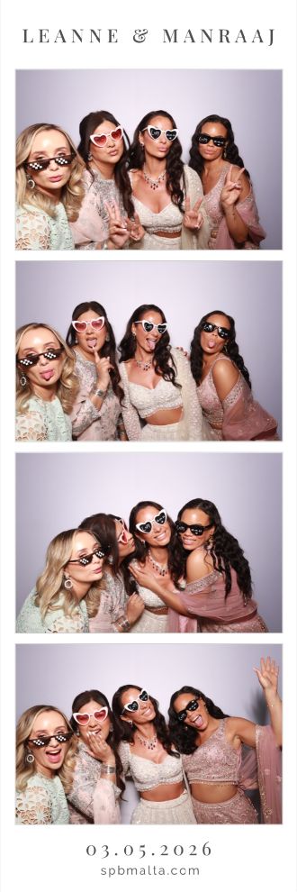 Snapshot-Photobooth-Malta-11 Candid moment of the bride with friends in the photo booth.