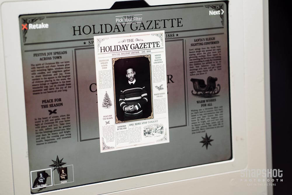 Snapshot-Photobooth-holiday-gazette-Holiday Gazette - 1783928404